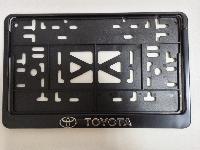 Рамка номера квадратная 290*170, пластик с защелкой черная, надпись TOYOTA серебро