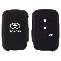 Чехол на ключ автомобильный силиконовый TOYOTA (3 кнопки) CAMRY/CROWN/PRADO, черный AVT4031