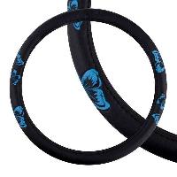 Оплетка экокожа гладкая, M (37-39 см) Черная, синий рисунок Бабочки  ECO SKYWAY S01102279