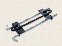 Крепление АКБ нерегулируемое, 42-50 а/ч  Klemos