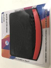 Коврик на панель плоский 180*140мм, Черный, широкая красная полоса, без надписи 