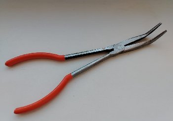 Съемник хомутов изогнутый L290 мм, блистер TM-0063A