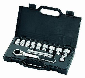 Инструмент 1/2" ( 12 предметов) головки 19-34 мм +трещотка, кейс 09133 SATA 