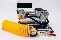 Компрессор ТАЙФУН 803SA,12V, клеммы, 70л/мин, 2-х цилиндровый, манометр на шланге (1/4)