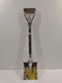 Лопата автомобильная квадратная метал хром, ковш 220*170 мм,V-обр. ручка, L 820 мм BXG-002