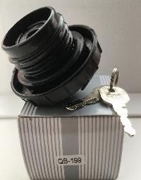 Крышка бака топливного пластмассовая с резьбой  38 мм,с замком  QB-199