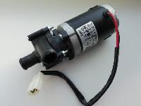 Насос водяной 24V (помпа автономного отопителя 12 кВт) D16 мм.