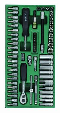 Набор инструментов 1/4" ( 66 предметов) головки 6 граней 3.5-14 мм, трещотка, ложемент 09901 SATA
