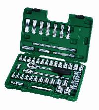 Набор инструментов 1/2" ( 46 предметов) головки 6 гр 8-32 мм,дюймовые,трещотка, кейс 09006 SATA (1/3