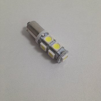 Светодиод T 8 24V WHITE  9SMD BA9S (Маяк) (24T8-WHITE/9SMD)