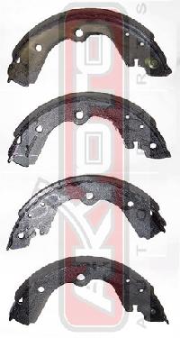 FN-1198 Колодки тормозные барабанные AKYOTO AKS-1198 N.SerenaC23 91-96  RR