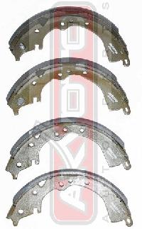 FN-2335 Колодки тормозные барабанныe AKYOTO AKS-2335 RR