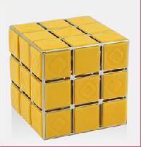 Ароматизатор на панель гелевый KOUOU кубик WildBerry (черника), 80 гр.KZ1153 