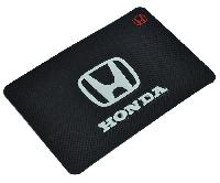 Коврик на панель плоский 200*130мм, черный HONDA