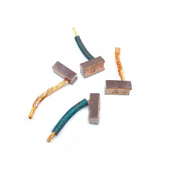 Щетка  стартера  JMTSX-49       6.8*10*17     E301-24-753/ FM-152/153/156