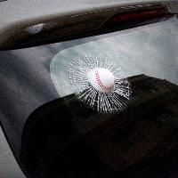 Наклейка 3D-Разбитое стекло 200*200, Мяч Бейсбольный, цвет бело-красный