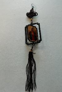 Подвеска салонная Икона 8*5см,пластик, поворотная, макраме  (30878)