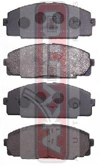 PF-1237 Тормозные колодки Akyoto AKD-1141 T.Hiace (KZH/RZH/LH100)