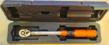 Ключ динамометрический 1/4"  5-25 Нм  (TM-11009)