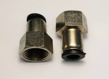 Фитинг переходной PCF (прямой) d  8мм, внутренняя резьба  М16*1,5 (3/8) (уп.10шт) 