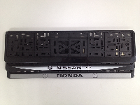 Рамка номера пластик с защелкой, черная, надпись NISSAN (уп.30 шт.)