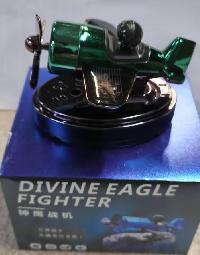 Ароматизатор на панель с солнечной батареей TM-804 Самолет с пилотом Зеленый 