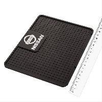 Коврик на панель ванночка 180*135 черный, с малой эмблемой Nissan HX-30  SW