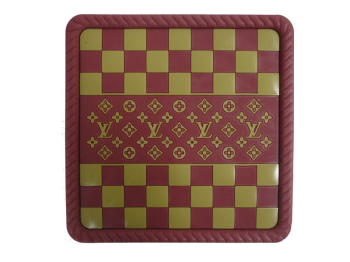Коврик на панель плоский 150*150мм, Шахматка Louis Vuitton