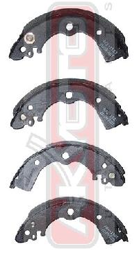 FN-1185 Колодки тормозные барабанные AKYOTO AKS-1185 N.SUNNY B13/N14 1990-1995 RR
