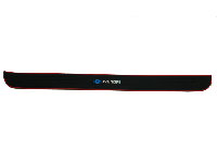 Накладка зоны погрузки багажника на бампер черная, надпись HYUNDAI красная (3M скотч в к-те)