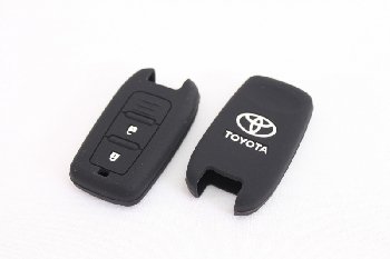 Чехол на ключ автомобильный силиконовый TOYOTA (3 кнопки) VG, Prado, смарт