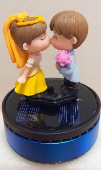 Ароматизатор на панель с солнечной батареей TM-853 Влюбленная парочка, синий (Ocean)