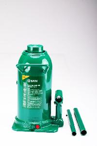 Домкрат бутылочный гидравлический 32 т  97809А  SATA  