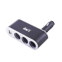 Адаптер прикуривателя 3 гнезда + USB*2A, предохранитель 5А, Черный  SKYWAY S02301022  