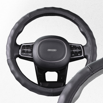 Оплетка кожа гладкая рельефная Real-2, M (37-39 см), Черная SKYWAY S01108003  (1/25)