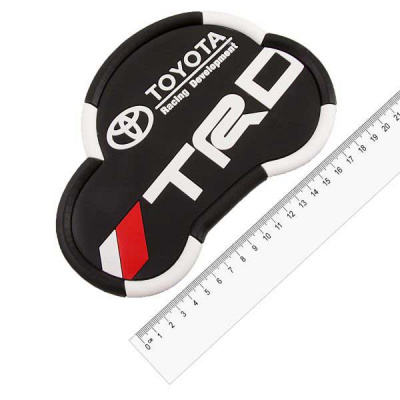 Коврик на панель плоский 200*125мм, форма машинки, логотип Toyota SKYWAY