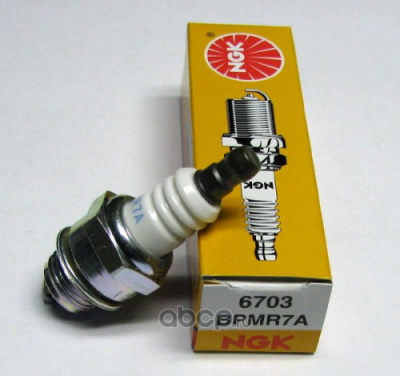 Свеча зажигания NGK  4626/ 6703  (BPMR7A) бензопилы, триммеры (съемная контактная гайка)