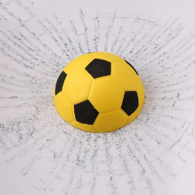 Наклейка 3D-Разбитое стекло 200*200, Мяч Футбольный, цвет желто-черный