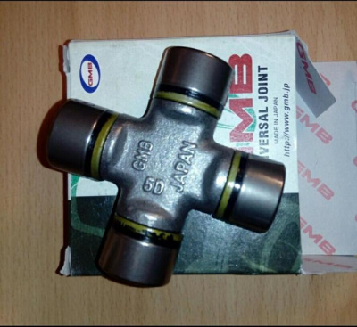 Крестовина (универсальный шарнир)  GUMZ 12   GMB  (P00125060)