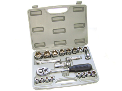 Инструмент 1/2" ( 22 предмета) головки, трещотка, кейс ( STK3009 )