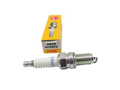 Свеча зажигания NGK  3932/ 4415  (DCPR7E)