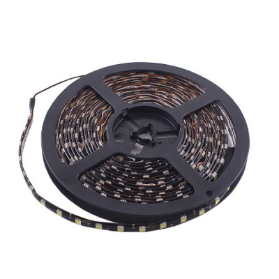 Светодиодная лента 12V,   5м, 300 SMD диодов 5050, черная основа, Белый свет  SKYWAY S03201033