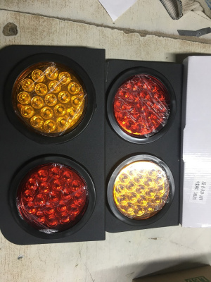 Фонарь задний диодный 24V 38LED  SQ-B-078/ 069, 2 шт, к-т  