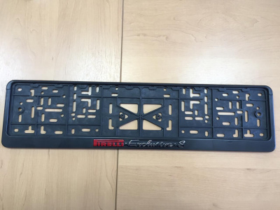 Рамка номера пластик с защелкой, черная, рельеф, PIRELLI EXCLUSIVE`S серебро (уп.30 шт.)