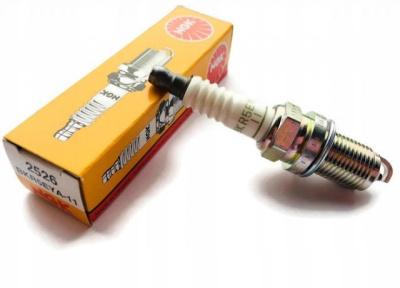 Свеча зажигания NGK  2526  (BKR5EYA-11) (4194/ 5776/ 7761/ аналог 3120 Denso)