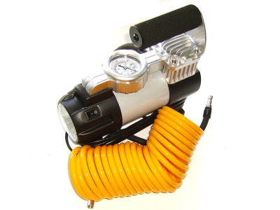 Компрессор ТАЙФУН 408HS, 12V, штекер, 40 л/мин, диодный фонарь, витой шланг c быстросъемом (1/4)