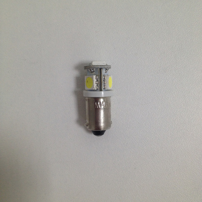 Светодиод T 8 12V WHITE  4SMD BA9S (Маяк) (12T8-W/4SMD)