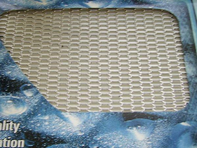 Сетка-тюнинг решётки радиатора серебро крупная 100*33 см 