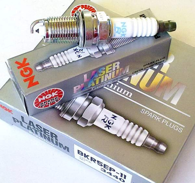 Свеча зажигания NGK  3440  (BKR5EP-11) (7872)