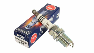 Свеча зажигания NGK  5464  (BKR5EIX-11)  (3184)       (1/4)
